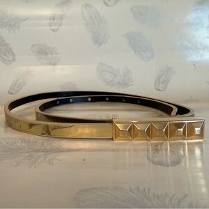 Metallic gold vegan leather Calvin Klein belt with geometric gold buckle size S